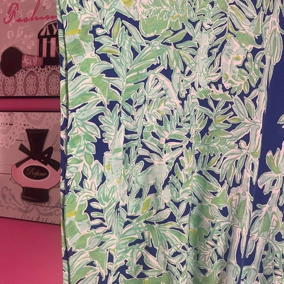 Women's Lilly Pulitzer Top , size extra large, - Picture 4 of 8